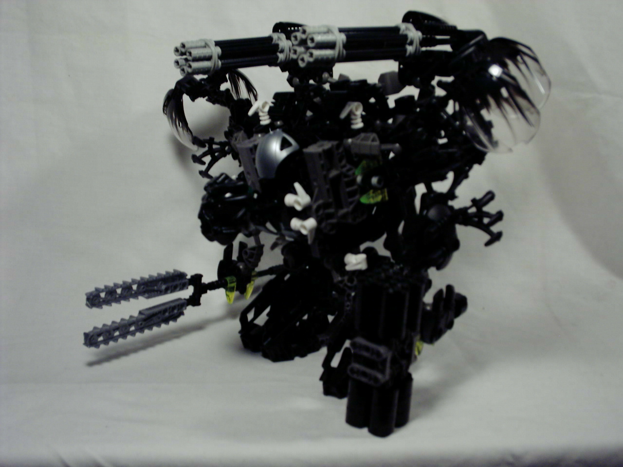 onua-megaarmored_005.jpg