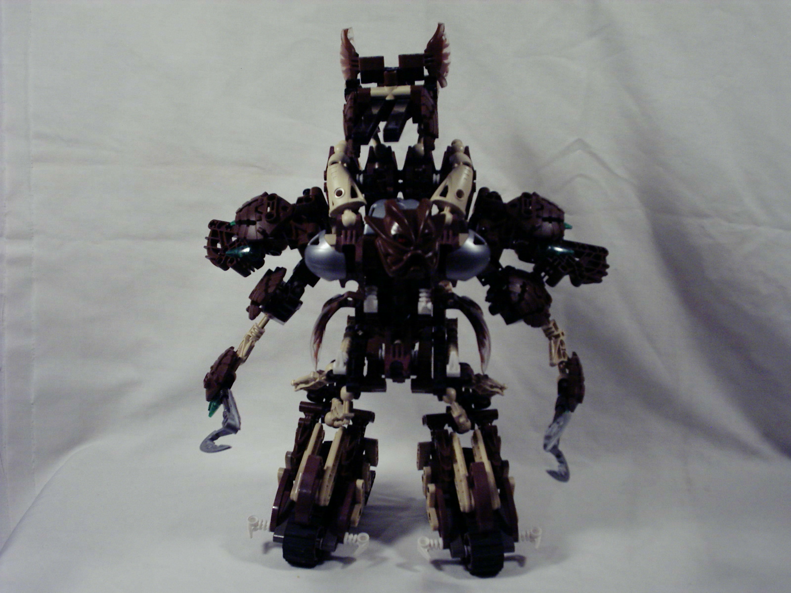 pohatu-megaarmored_001.jpg