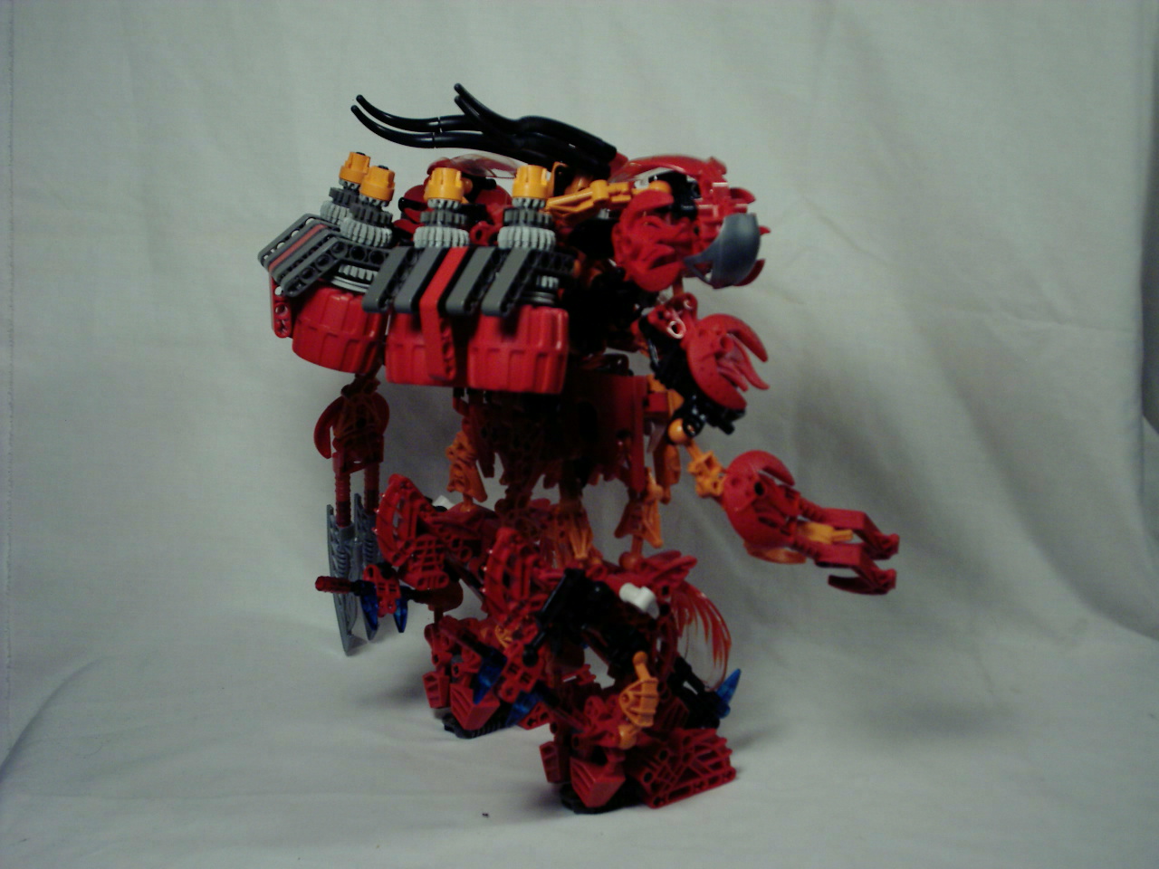 tahu-megaarmored_005.jpg