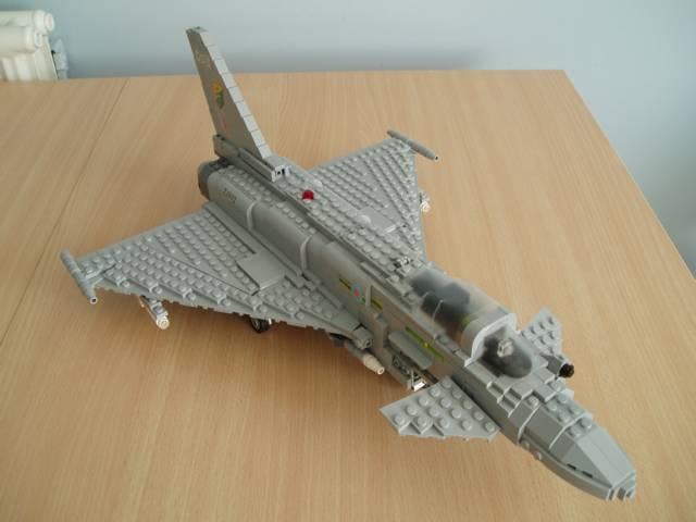 eurofighter_07.jpg
