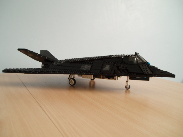 f117_04.jpg