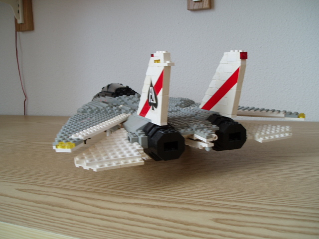 f14a_rear_1.jpg