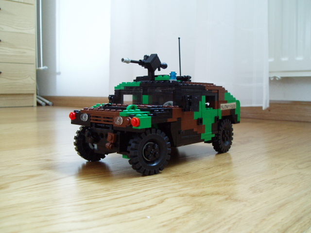 humvee.jpg