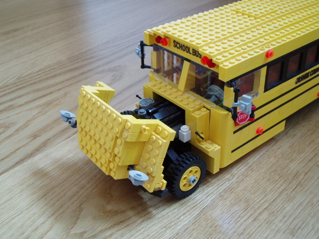 schoolbus09.jpg