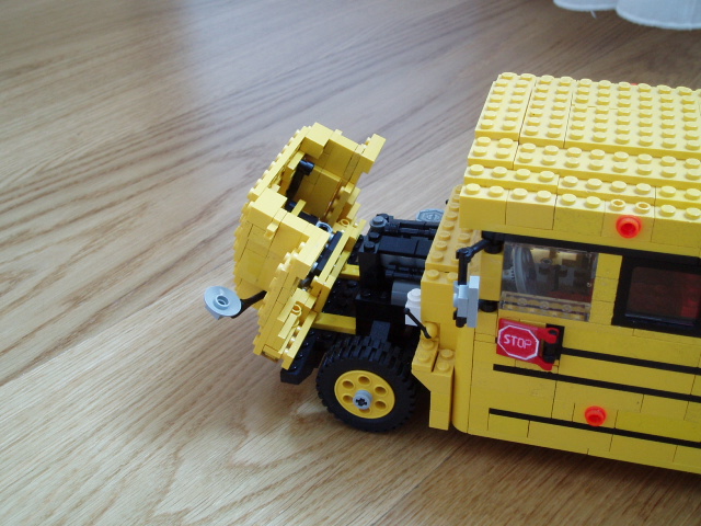 schoolbus10.jpg