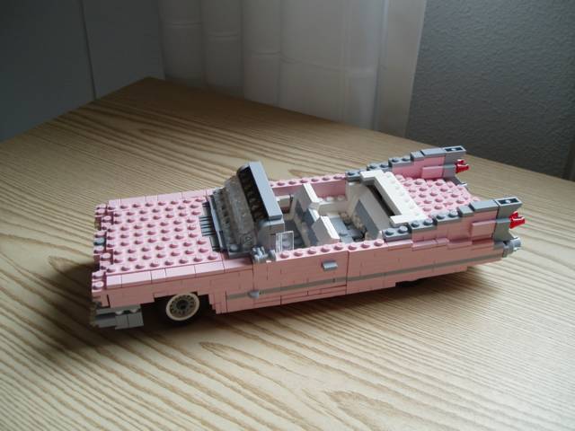 cadillac.jpg