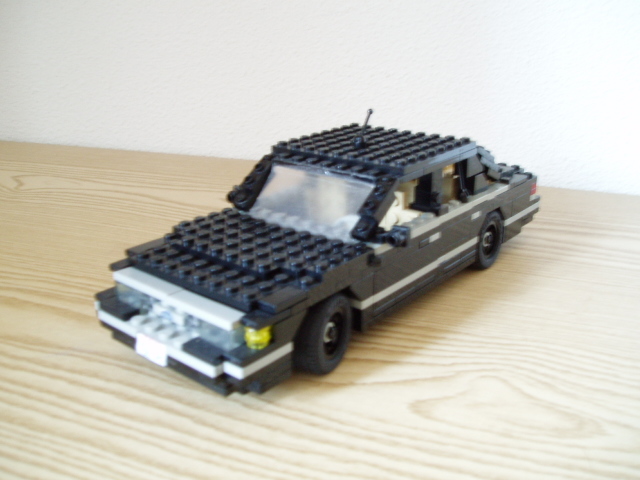 crownvic_3.jpg
