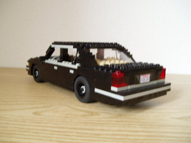crownvic_1.jpg