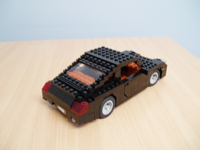 911_02.jpg