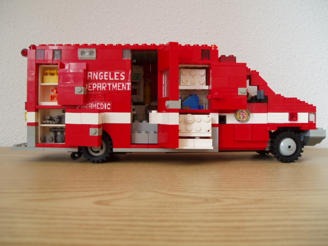 ambulance_6.jpg