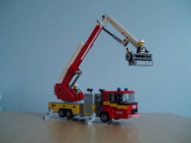 laddertruck_06.jpg