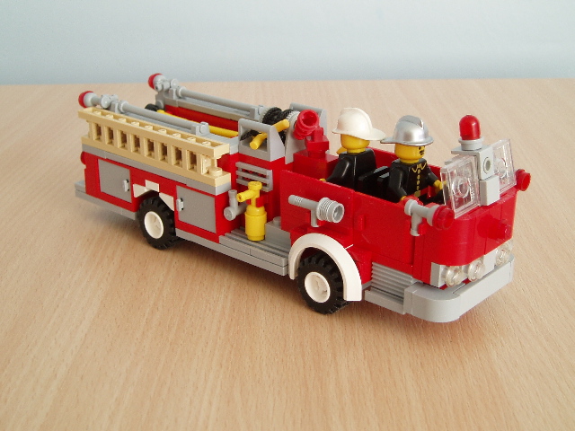 mack_pumper_04.jpg