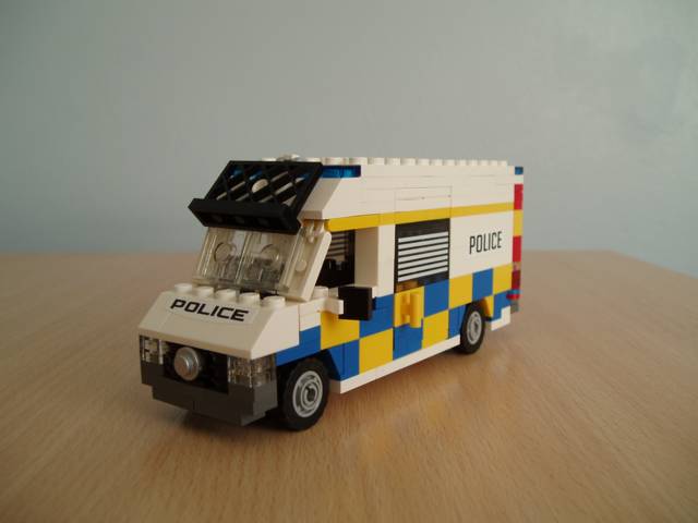 policevan_5.jpg