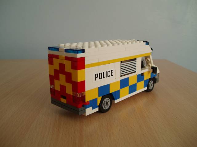 policevan_6.jpg