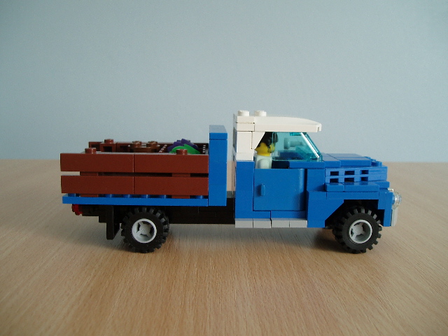 farmtruck_02.jpg