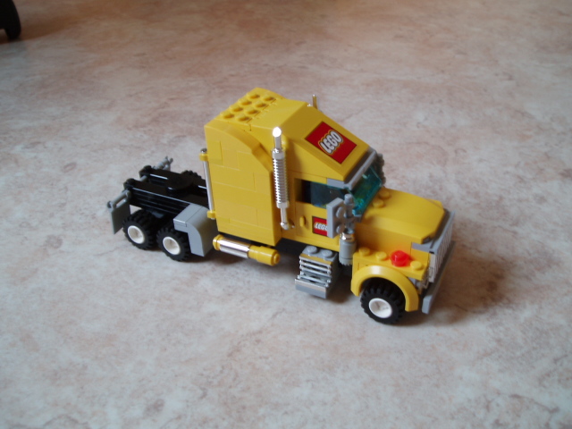showtruck.jpg