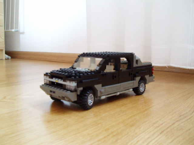 avalanche_black.jpg