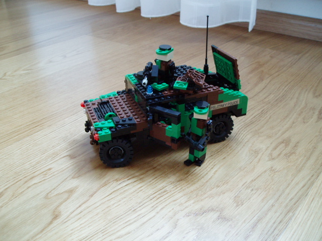 humvee_01.jpg