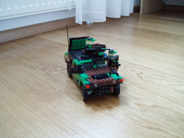 humvee_03.jpg