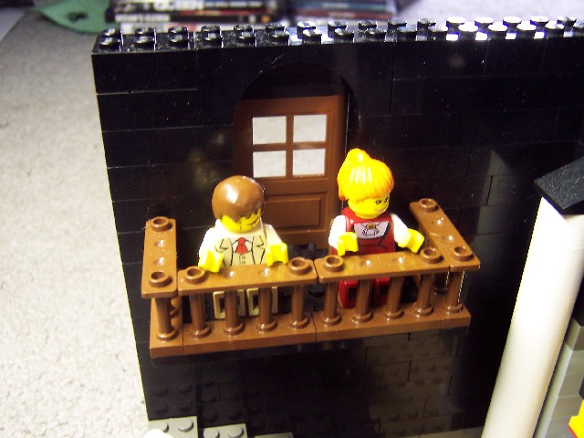 hamletbalcony.jpg