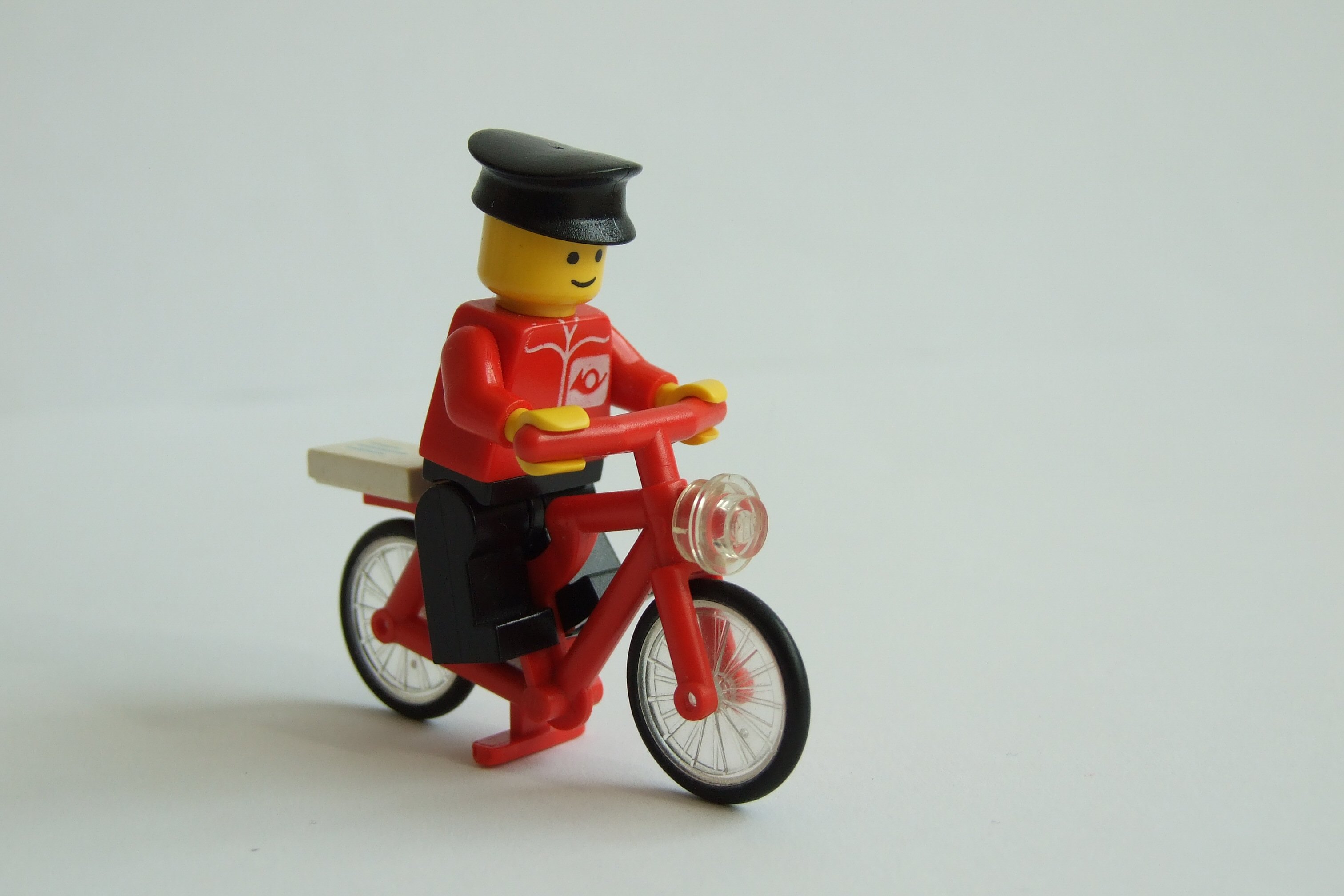 postmanbike2.jpg