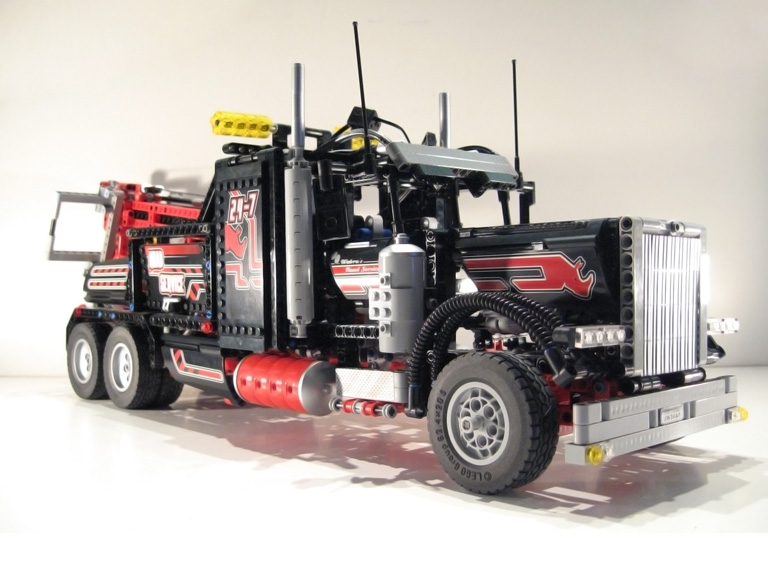 8285-tow-truck.jpg