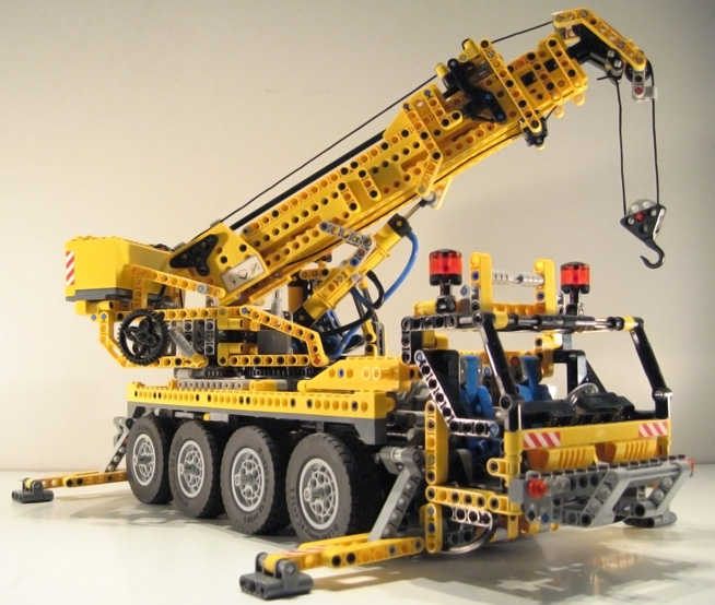 8421-mobile-crane.jpg