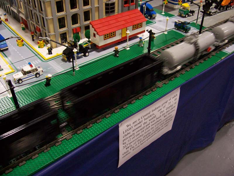 100b2475.jpg