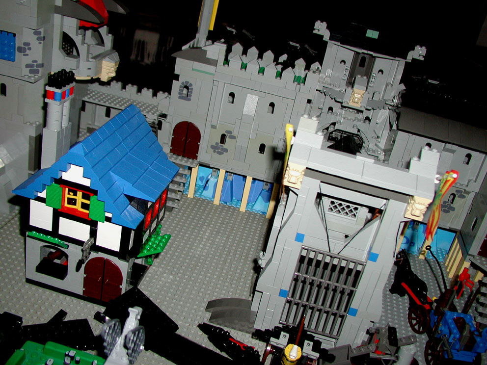 19-inner-courtyard.jpg