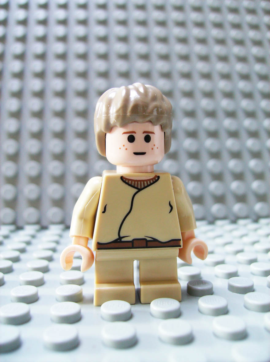anakin_skywalker_young.jpg