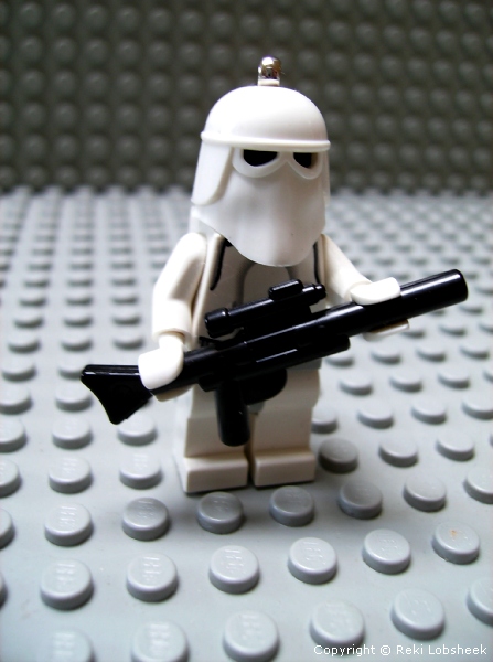 snowtrooper_-_keychain.jpg