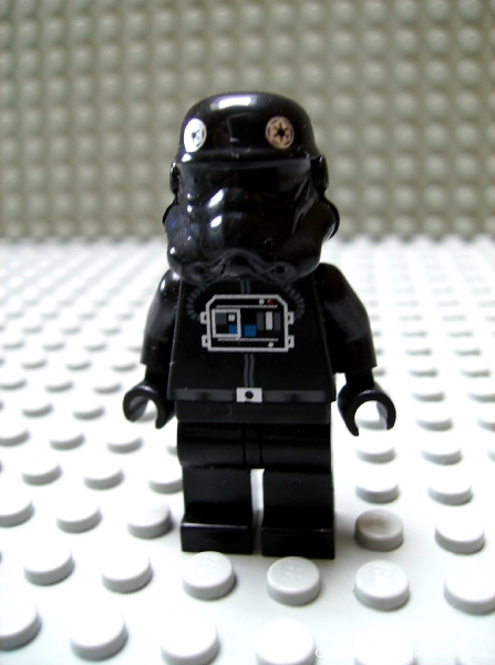 tie_fighter_pilot.jpg