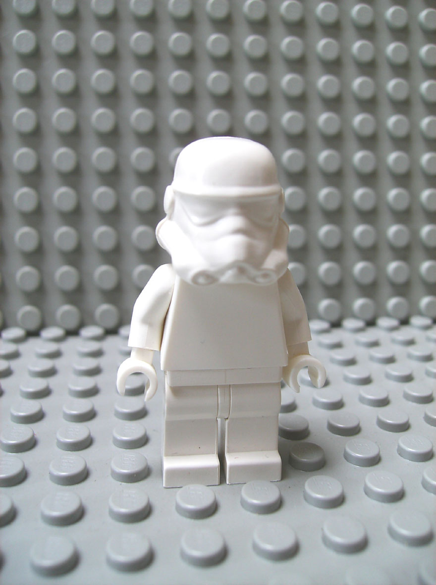 albino_stormtrooper.jpg