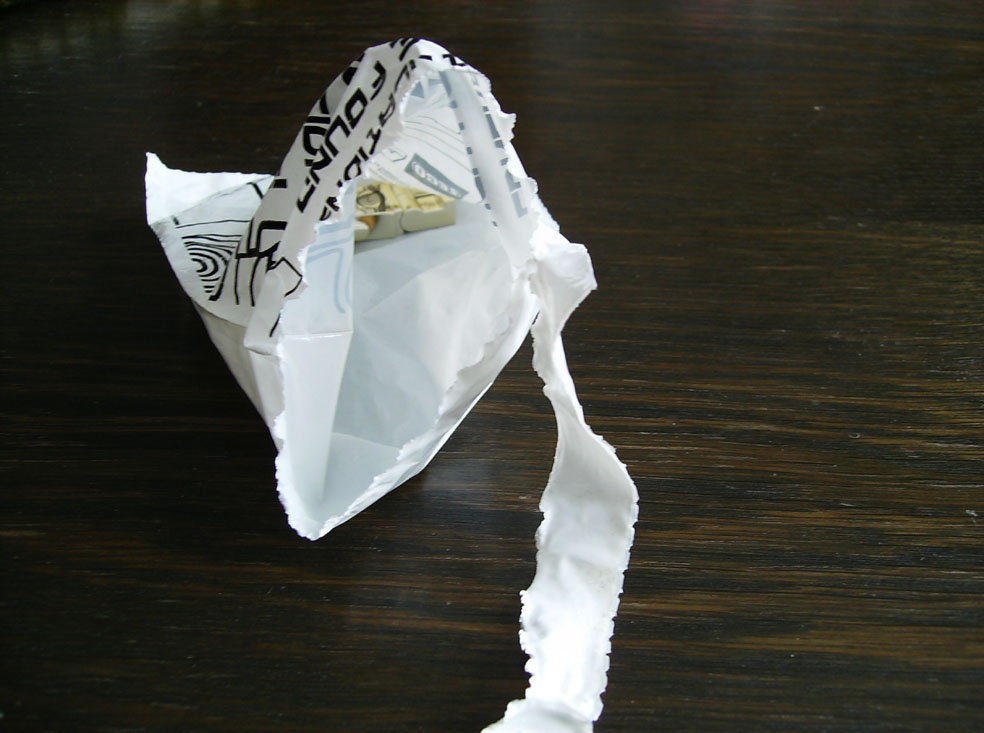 03_c3po_bag_opened.jpg