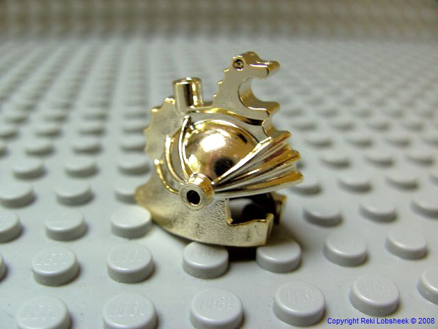 castle_helmet_dragon_crown_chrome_gold.jpg