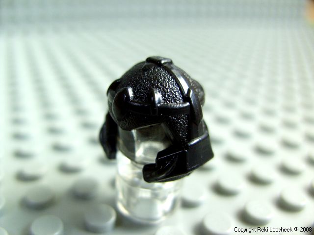 castle_helmet_orc_black_a.jpg