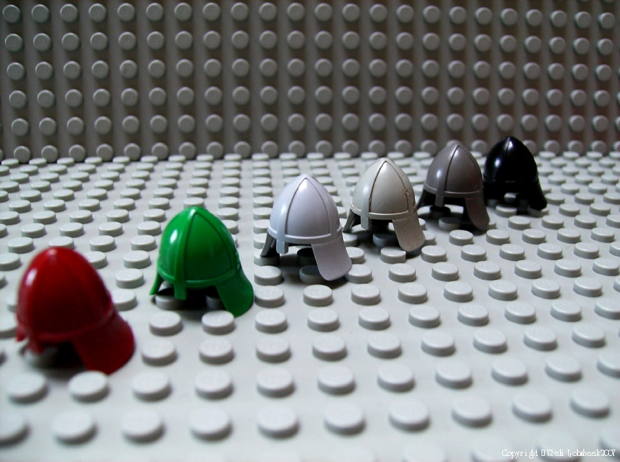 helmets_w_neck_protector_comparison.jpg