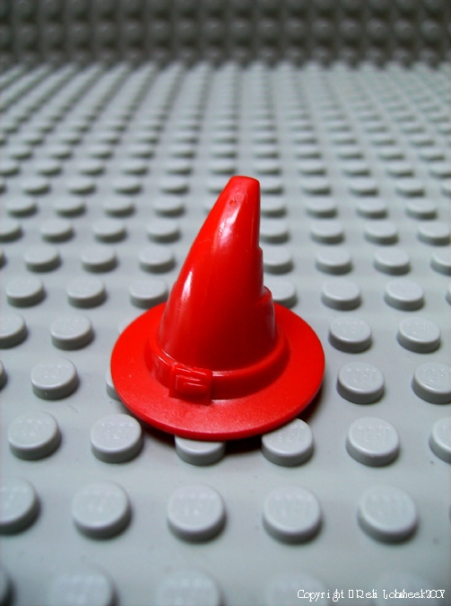 wizard_hat_no_logo_-_red.jpg