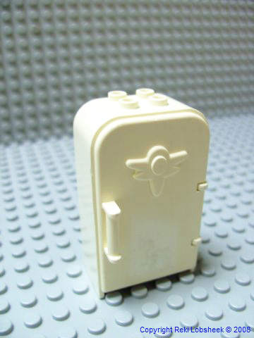 fabuland_refrigerator.jpg
