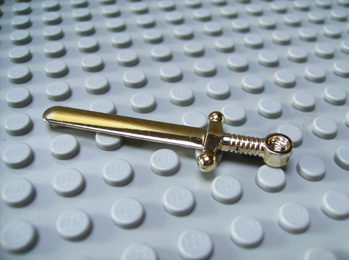greatsword_round_chrome_gold.jpg