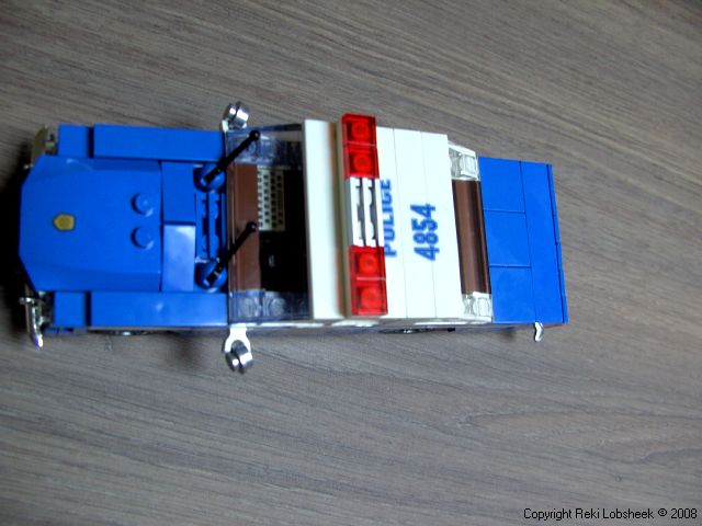 07_police_car.jpg