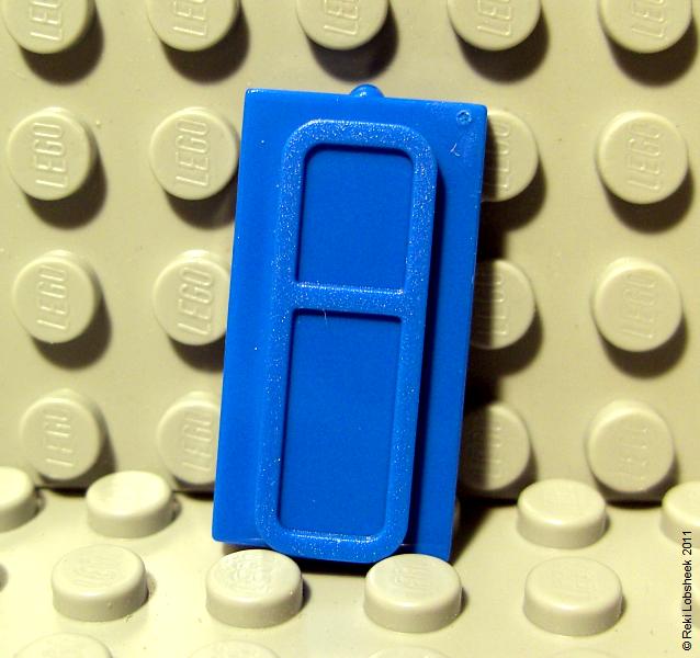 4036_train_window_-_blue.jpg