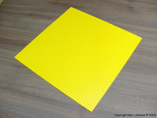 baseplate_48x48_yellow.jpg