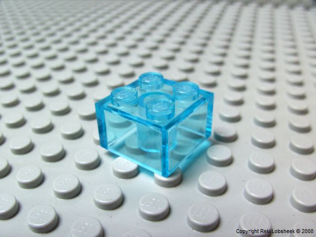 brick_2x2_trans_medium_blue.jpg