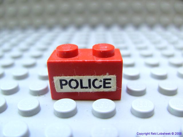 brick_decorated_1x2_sticker_police.jpg
