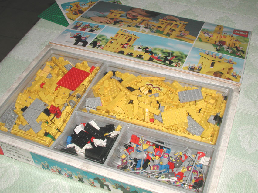 375-11_box_content.jpg