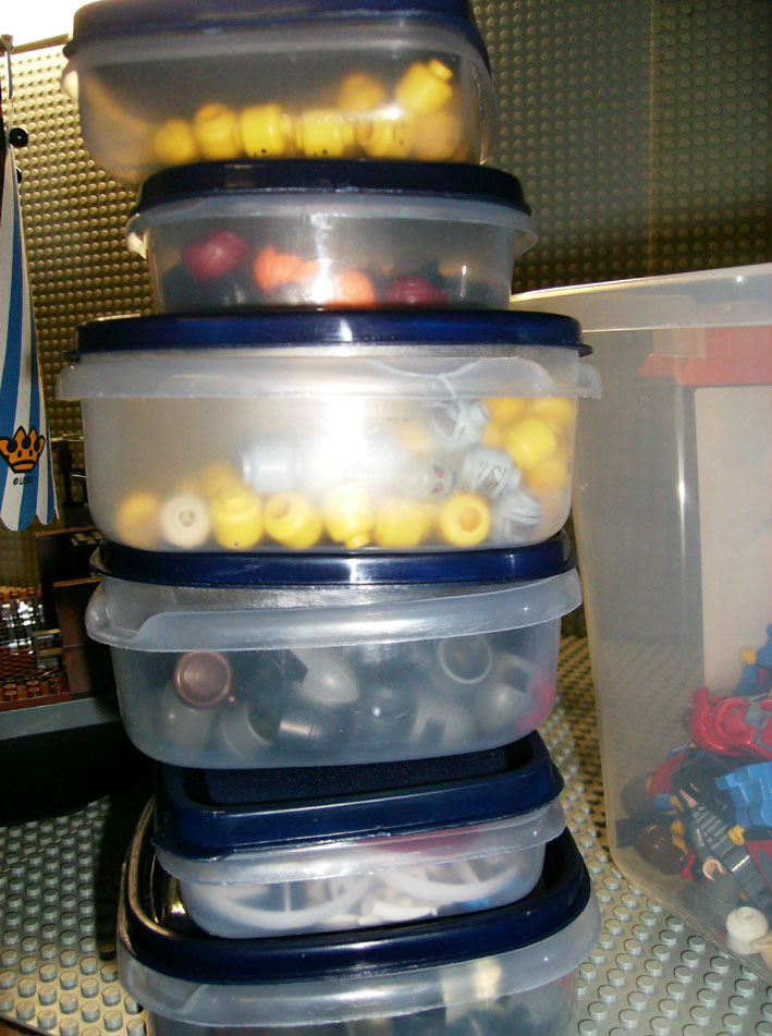 minifig_parts.jpg