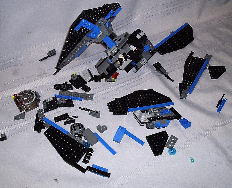 star_wars_tie_defender_x_dropped_err_crashed.jpg