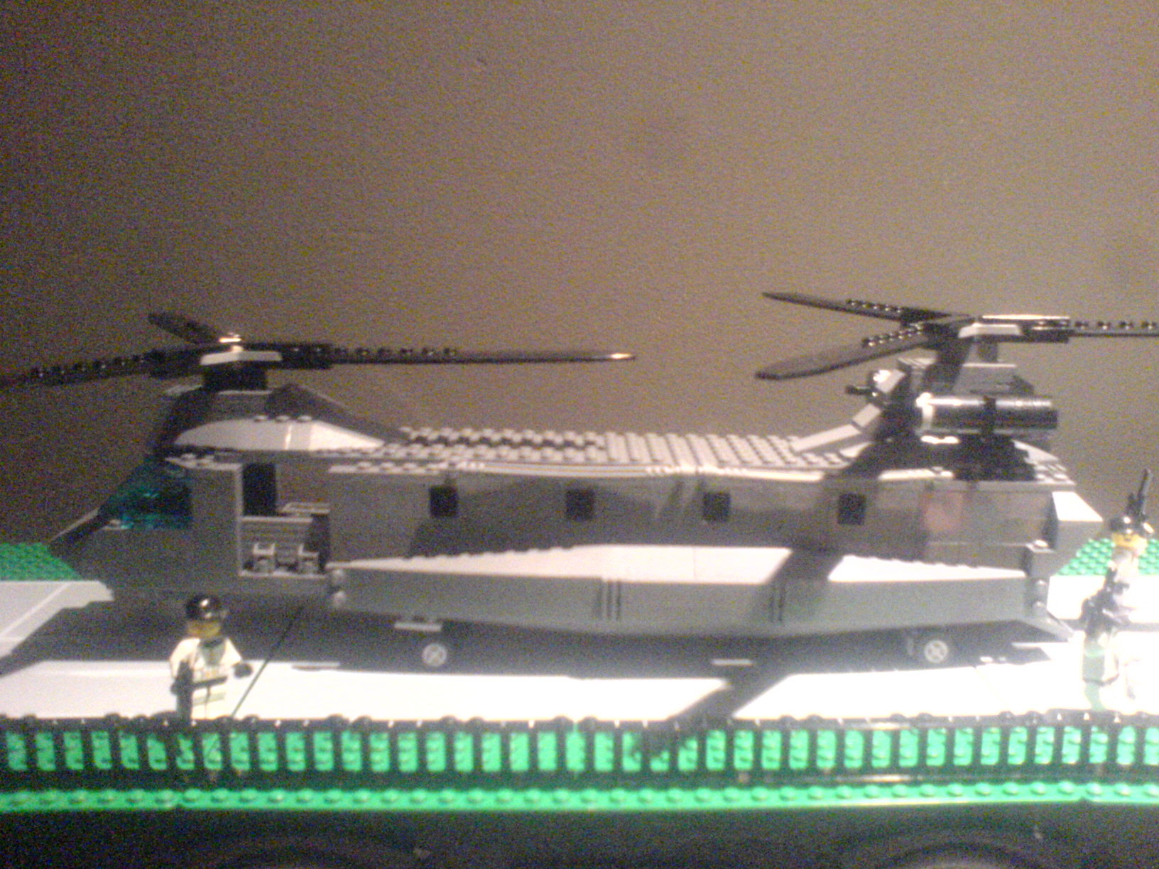 chinook_helicopter_marines.jpg