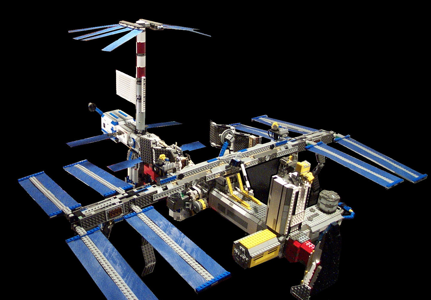 0-iss-complete.jpg